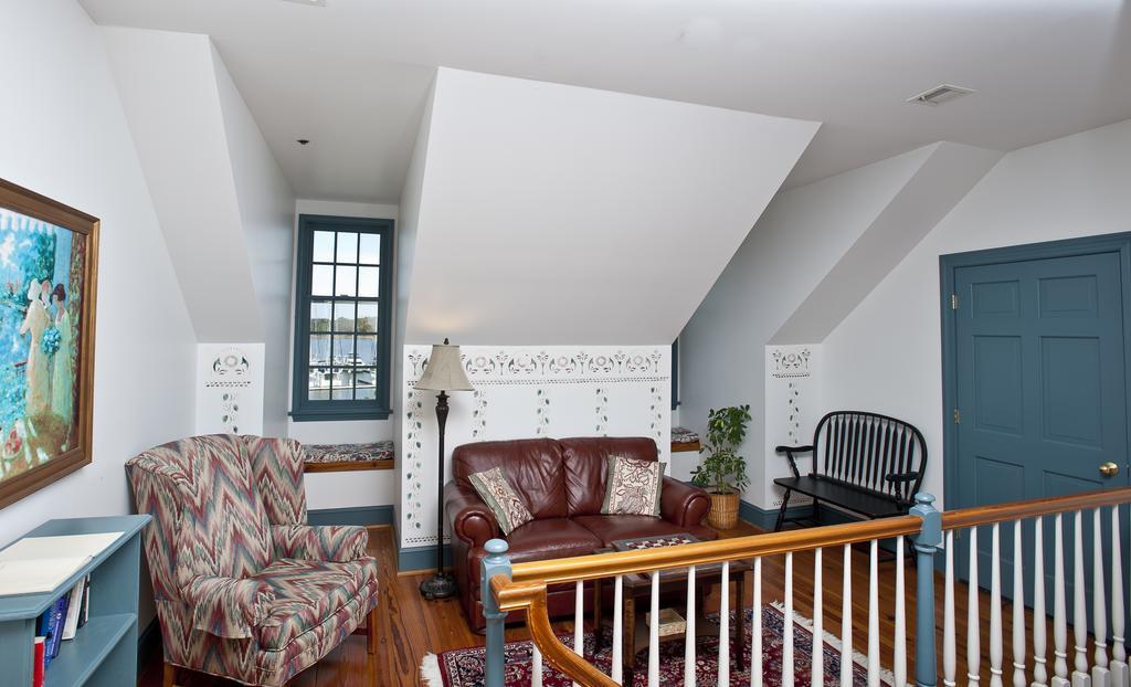 Inn At Osprey Point Rock Hall Buitenkant foto
