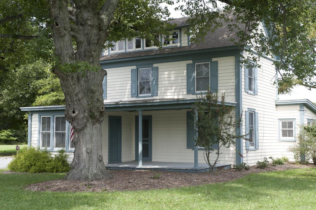 Inn At Osprey Point Rock Hall Buitenkant foto